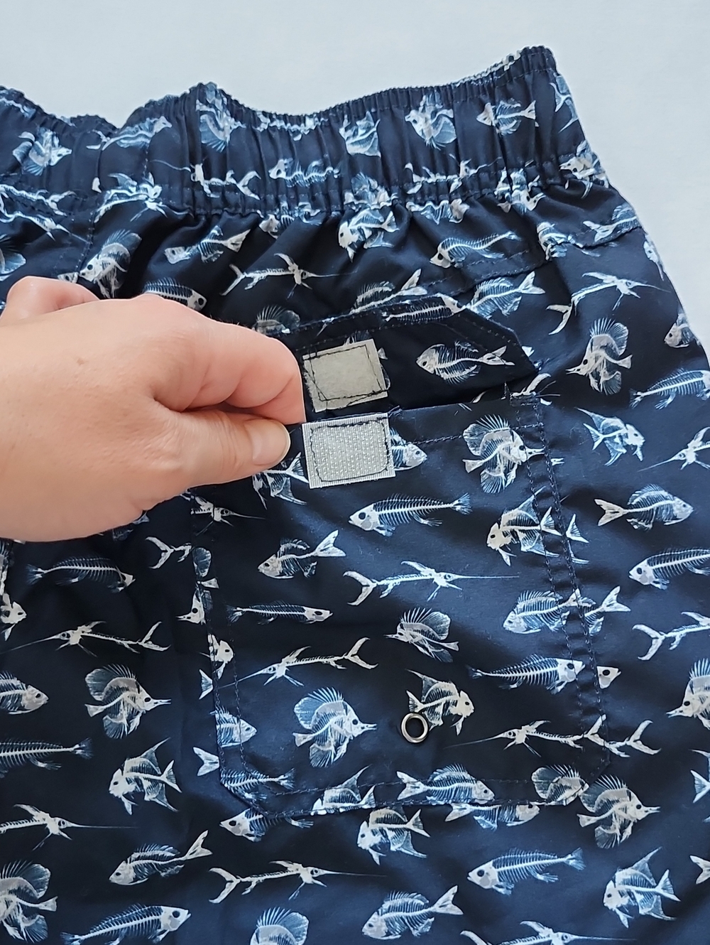 NWT Beach Bros Men's Black Fish Skeletons Print Swim Trunks Size Medium - Picture 7 of 12